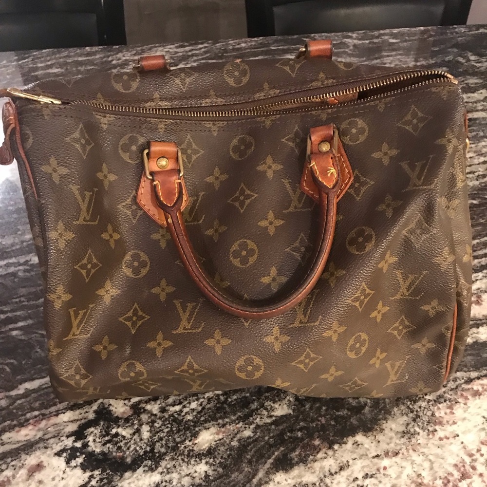 AUTHENTIC Louis Vuitton Speedy 25